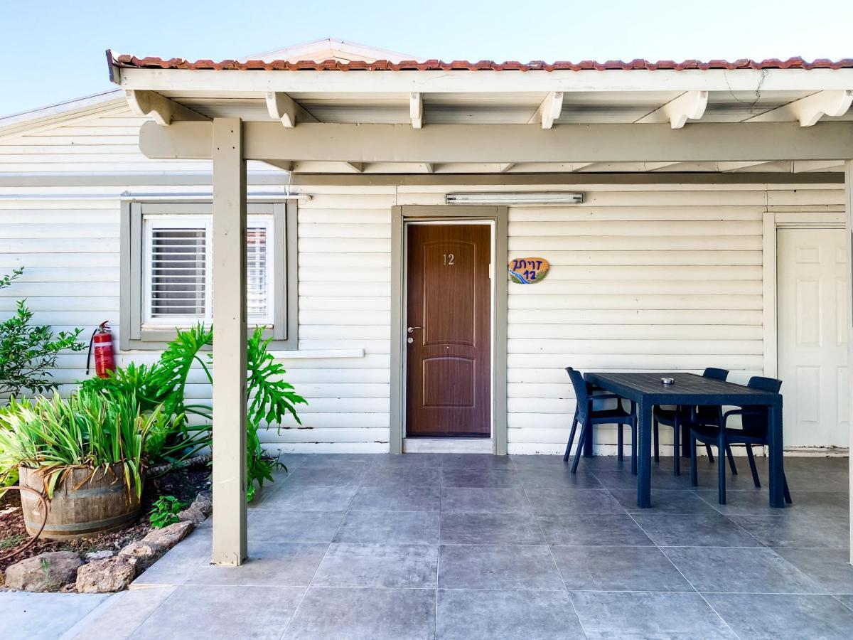 Etzel Tami Hospitality Hotel Neot Golan Exterior photo