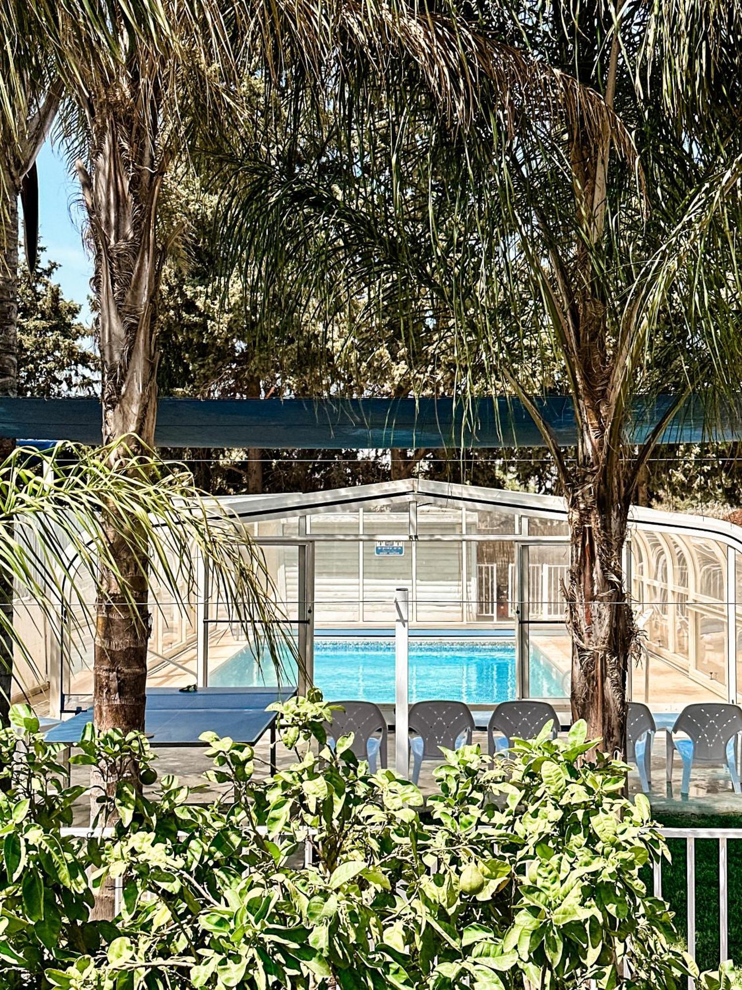 Etzel Tami Hospitality Hotel Neot Golan Exterior photo