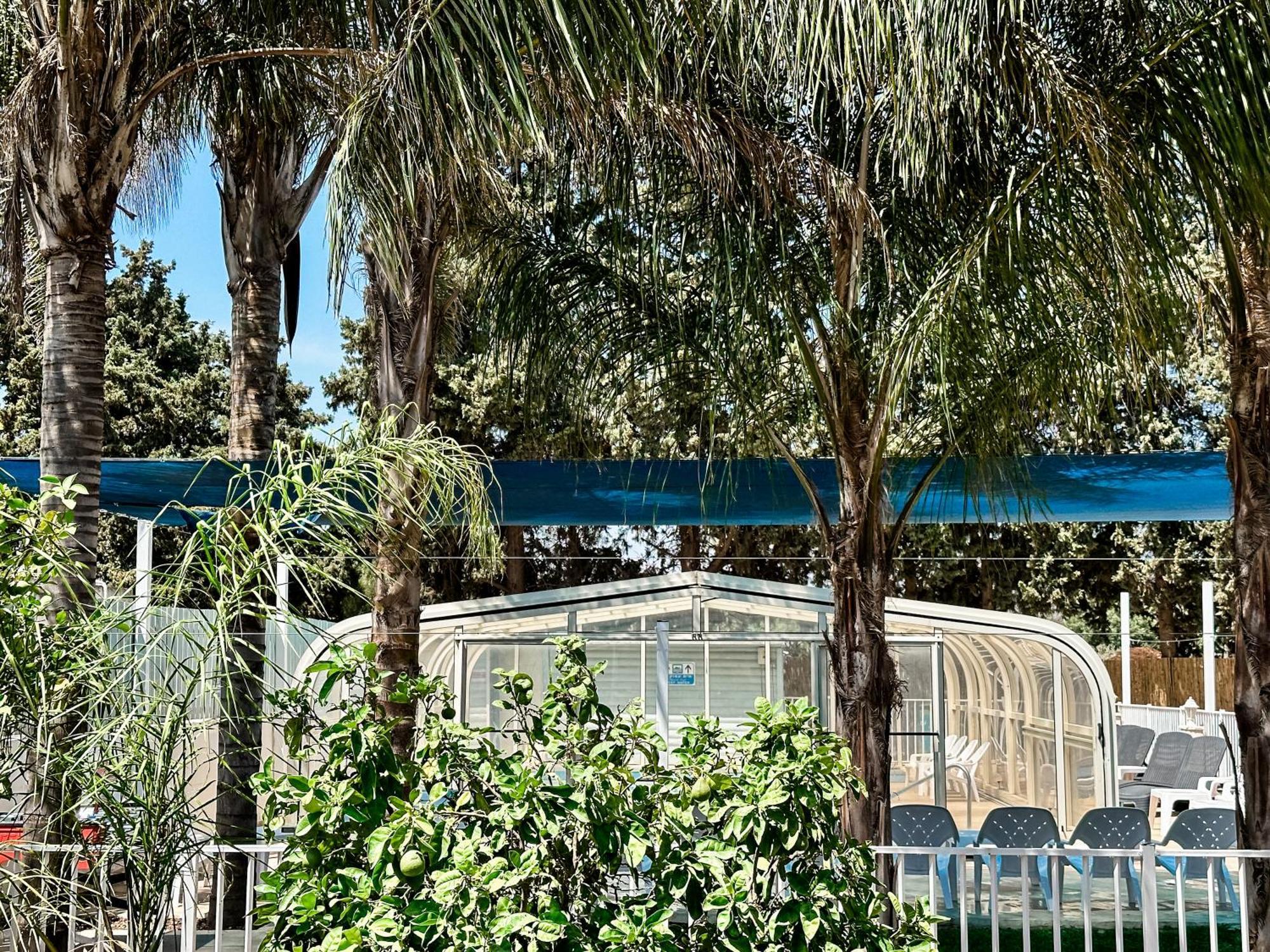Etzel Tami Hospitality Hotel Neot Golan Exterior photo